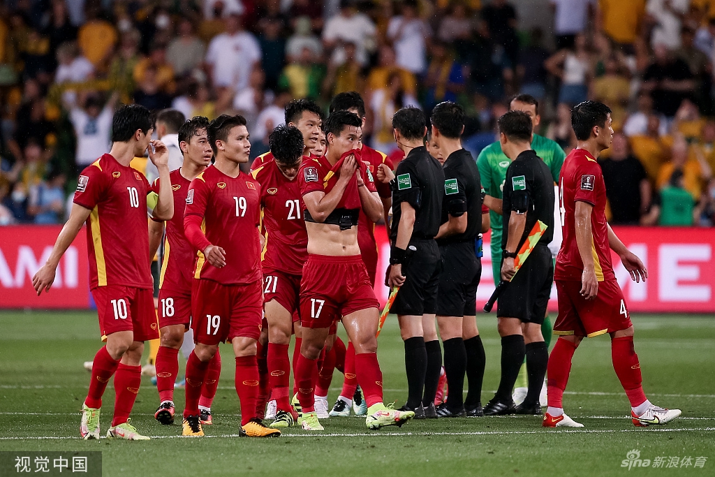 [12强赛]越南0-4澳大利亚 无缘世界杯