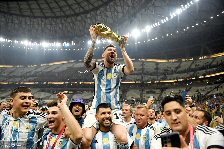 阿根廷三夺世界杯的经典瞬间