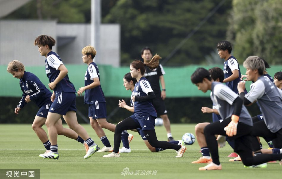 日本女足备战世界杯